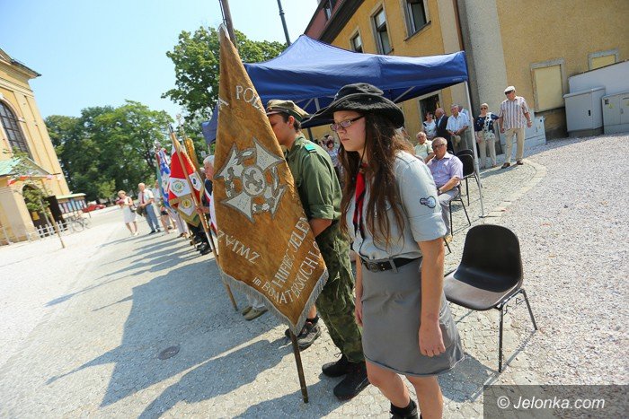 uroczyscie-w-dniu-swieta-wojska-polskiego-foto-59402
