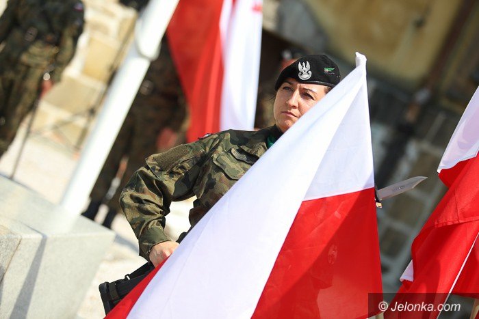 uroczyscie-w-dniu-swieta-wojska-polskiego-foto-59402