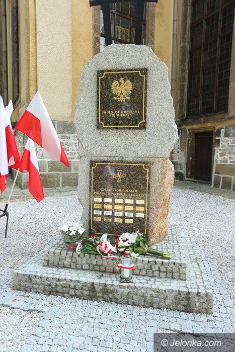 uroczyscie-w-dniu-swieta-wojska-polskiego-foto-59402