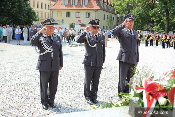 uroczyscie-w-dniu-swieta-wojska-polskiego-foto-59402