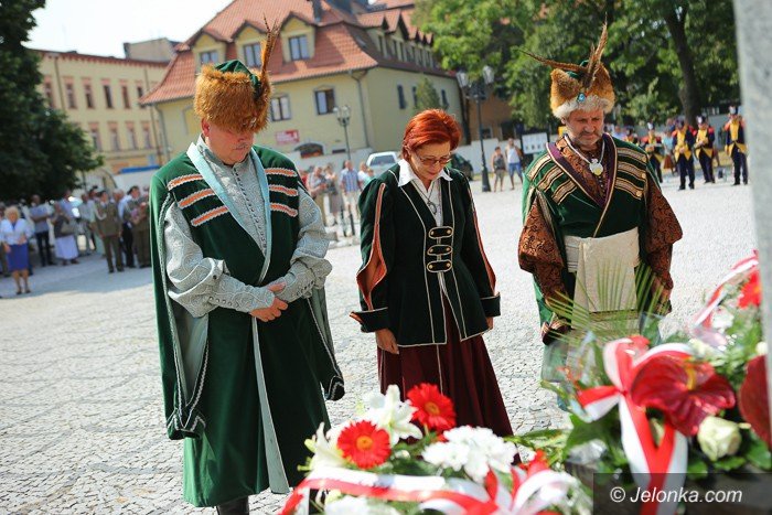 uroczyscie-w-dniu-swieta-wojska-polskiego-foto-59402