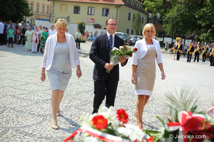 uroczyscie-w-dniu-swieta-wojska-polskiego-foto-59402