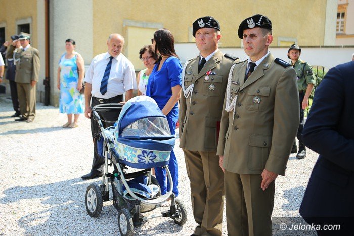 uroczyscie-w-dniu-swieta-wojska-polskiego-foto-59402