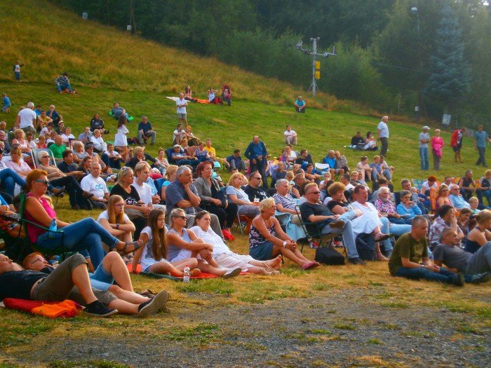 gitara-i-piorem-wrazen-nie-brakowao-foto-59420