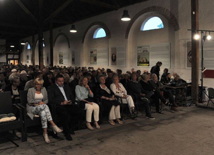 festival-dell-arte-trwa-w-najlepsze-foto-59437