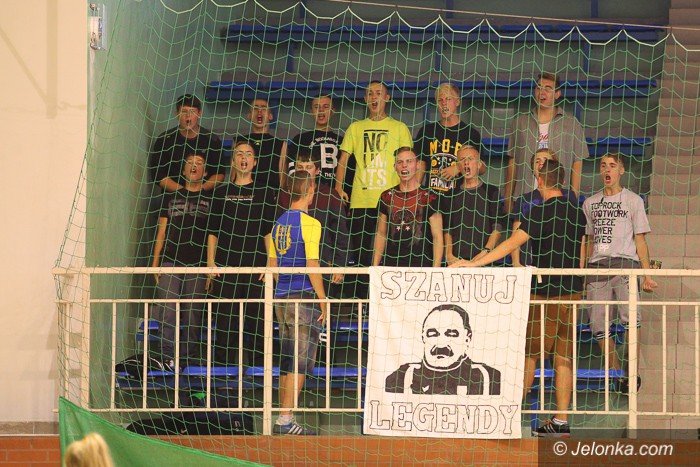 czeszki-postawiy-twarde-warunki-foto-59453