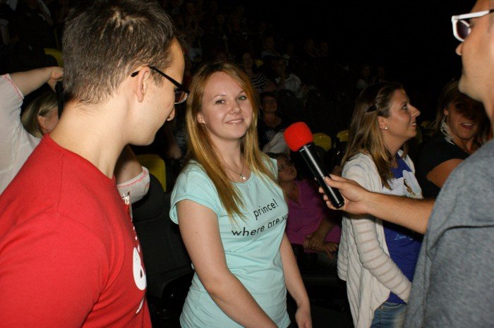 salwy-smiechu-w-kinie-kobiet-foto-59579