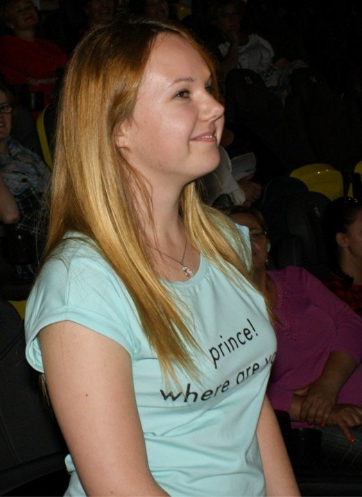 salwy-smiechu-w-kinie-kobiet-foto-59579