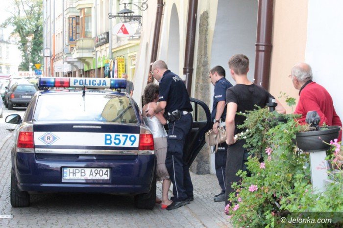 zakocaa-porzadek-interweniowaa-policja-foto-59582