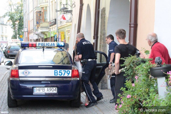 zakocaa-porzadek-interweniowaa-policja-foto-59582