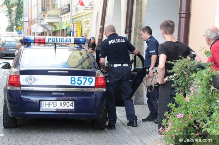 zakocaa-porzadek-interweniowaa-policja-foto-59582