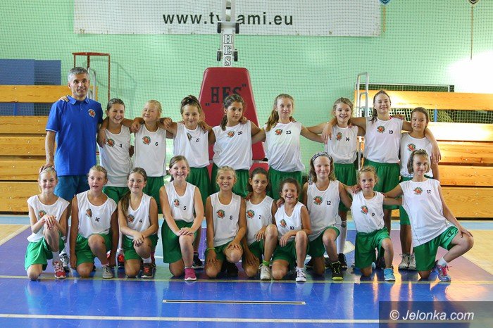dziewczynki-walczyy-w-turnieju-jelonek-cup-foto-59630