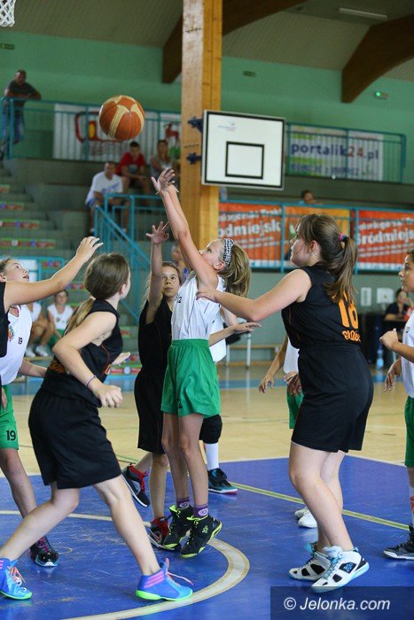 dziewczynki-walczyy-w-turnieju-jelonek-cup-foto-59630
