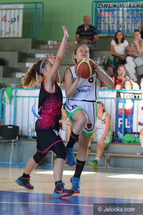 dziewczynki-walczyy-w-turnieju-jelonek-cup-foto-59630