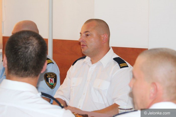 straznicy-miejscy-z-awansami-foto-59640
