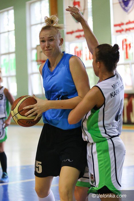 gwiazdy-zenskiej-koszykowki-rozpoczey-zmagania-foto-59677