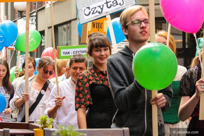 caa-polska-czytaa-lalke-foto-59704
