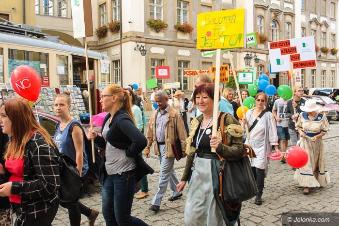 caa-polska-czytaa-lalke-foto-59704