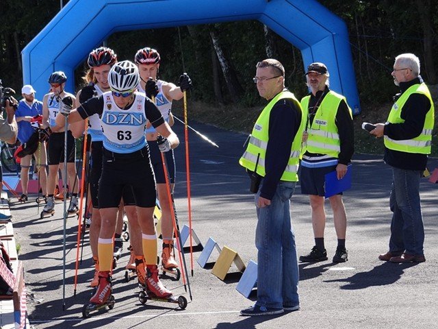 w-sobieszowie-scigali-sie-na-nartorolkach-foto-59727