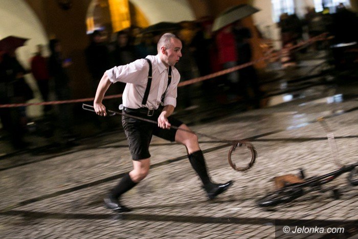 apokaliptyczna-wizja-tragedii-szekspira-w-deszczu-foto-59751