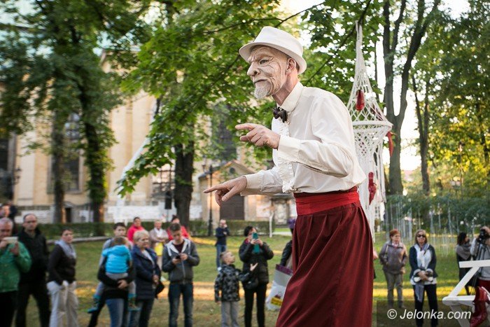 niezwyka-opowiesc-o-przemijaniu-foto-59778