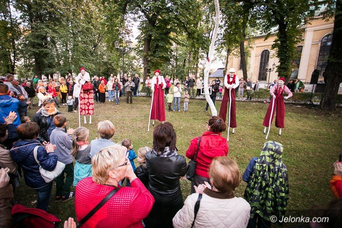 niezwyka-opowiesc-o-przemijaniu-foto-59778