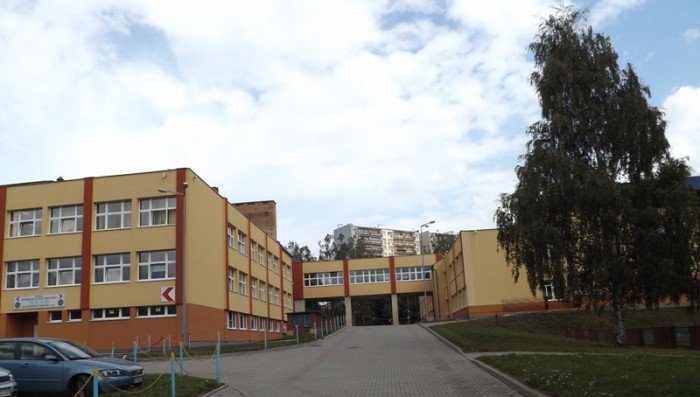 szkoa-podstawowa-nr-11-wreszcie-bez-witrolitow-foto-59795