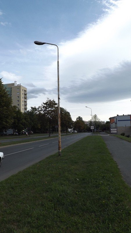 kolejne-zepsute-latarnie-uliczne-foto-59889