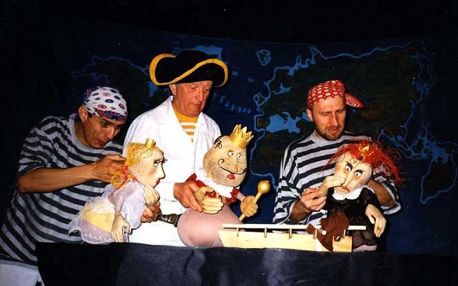 20-lat-teatru-maska-i-premiera-kontrabasisty-foto-59929