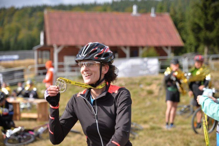 rowerowy-bieg-piastow-359-na-mecie-foto-60027