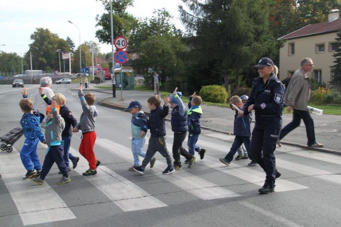 bezpieczna-droga-do-szkoy-spotkania-w-szkoach-foto-60067
