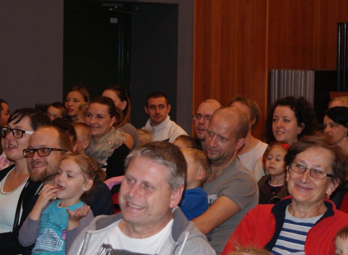 dzieci-odkryway-w-muflonie-tajemnice-cywilizacji-foto-60084