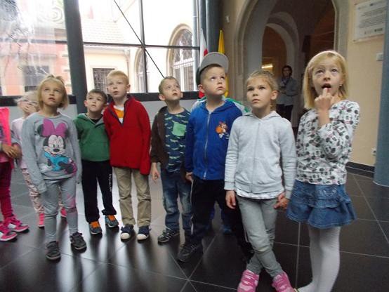lekcje-w-muzeum-o-historii-strojow-ludowych-foto-60092