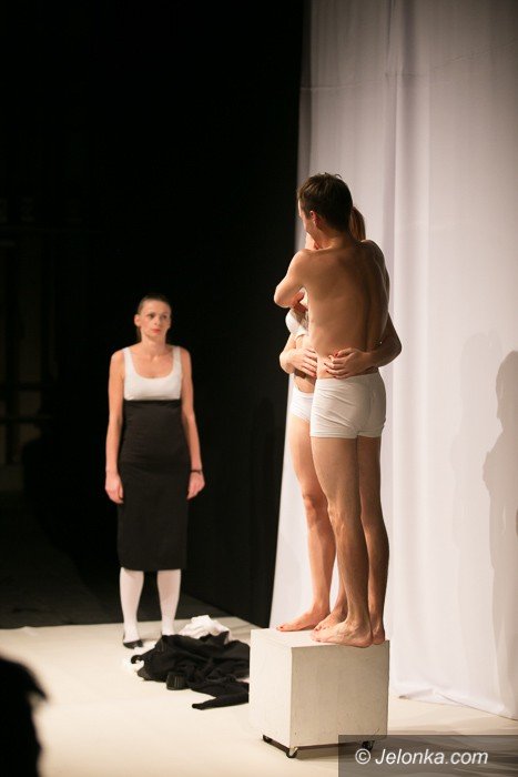 cos-dla-fanow-teatru-absurdu-i-surrealizmu-foto-60103