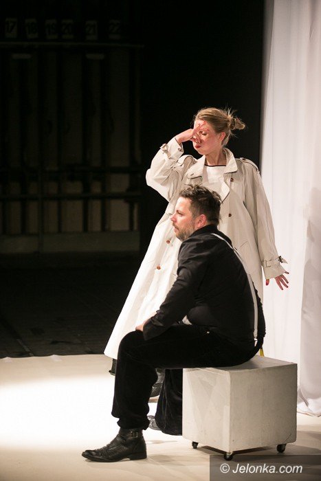 cos-dla-fanow-teatru-absurdu-i-surrealizmu-foto-60103