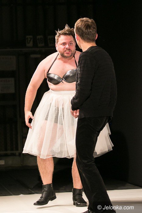 cos-dla-fanow-teatru-absurdu-i-surrealizmu-foto-60103