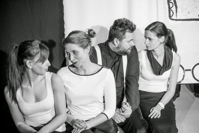 cos-dla-fanow-teatru-absurdu-i-surrealizmu-foto-60103