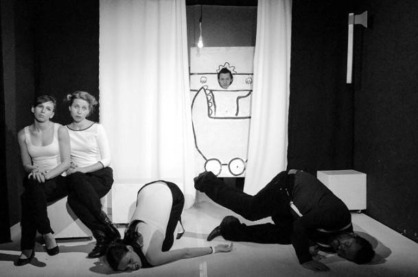 cos-dla-fanow-teatru-absurdu-i-surrealizmu-foto-60103