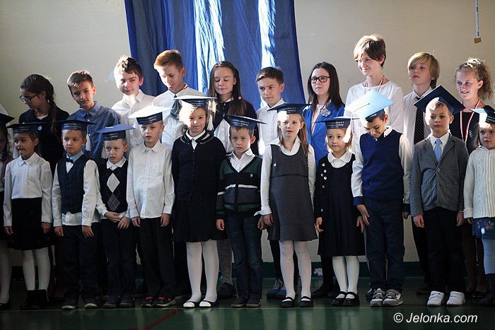 pasowanie-pierwszakow-w-sp-2-foto-60115