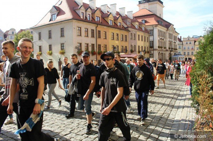 narodowcy-manifestowali-przeciw-imigrantom-foto-60143