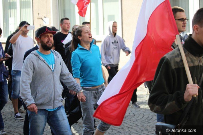narodowcy-manifestowali-przeciw-imigrantom-foto-60143