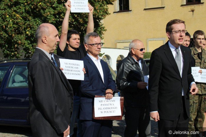 narodowcy-manifestowali-przeciw-imigrantom-foto-60143