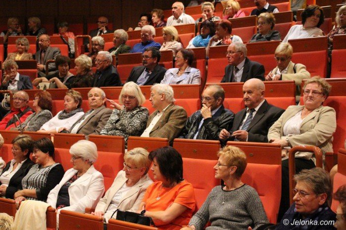 ludowe-granie-na-zakonczenie-senioraliow-foto-60150