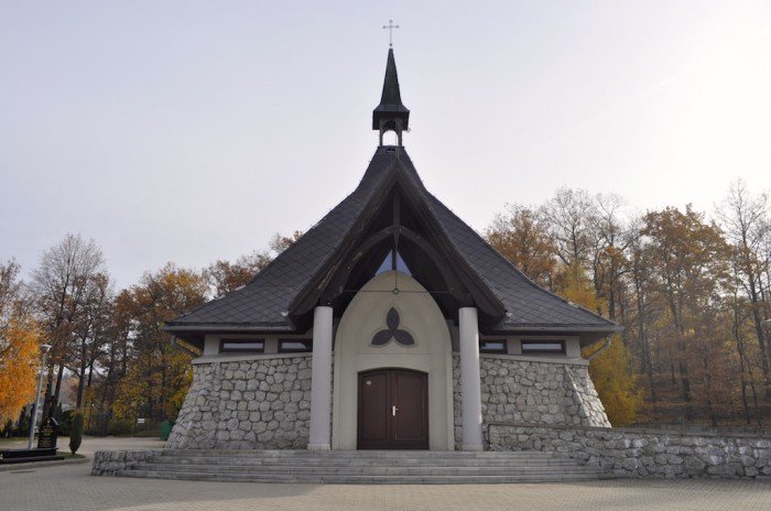 jeleniogorskie-cmentarze-zadbane-foto-60163