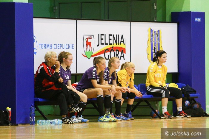 juniorki-modsze-ze-zmiennym-szczesciem-foto-60259