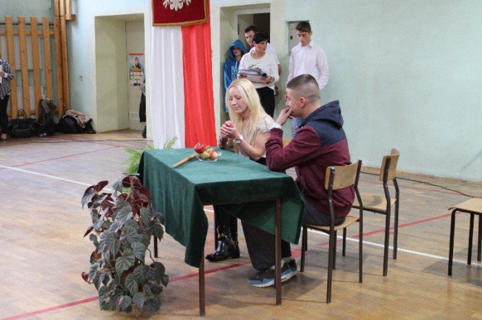 dzien-edukacji-czyli-skad-wzia-sie-nauczyciel-foto-60282