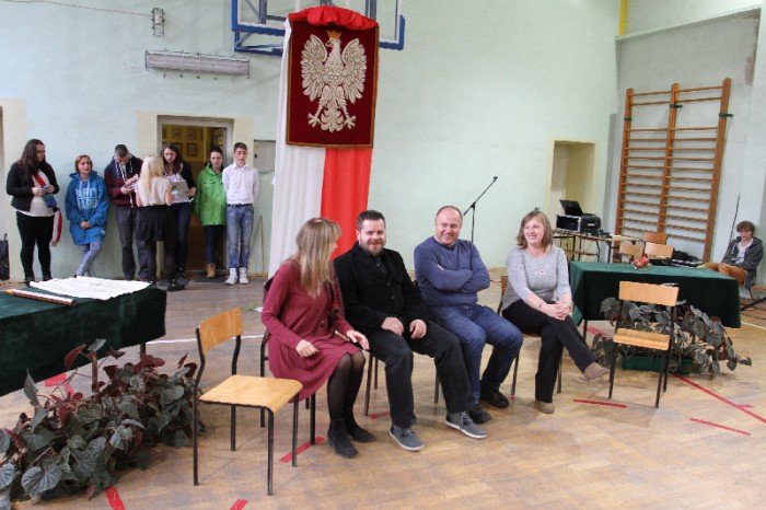 dzien-edukacji-czyli-skad-wzia-sie-nauczyciel-foto-60282