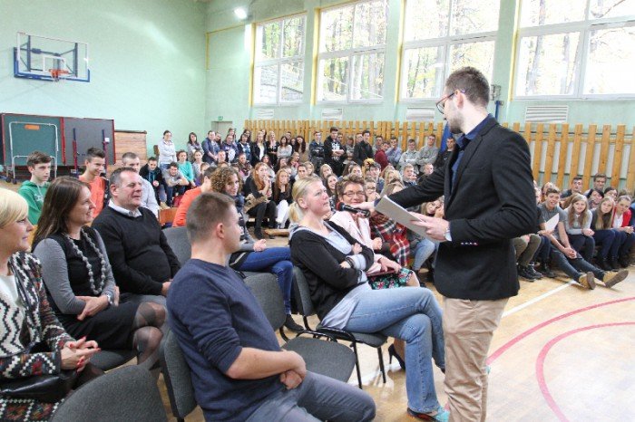 dzien-edukacji-czyli-skad-wzia-sie-nauczyciel-foto-60282