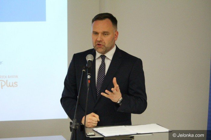 debatowali-o-polityce-na-rzecz-rodzin-foto-60347