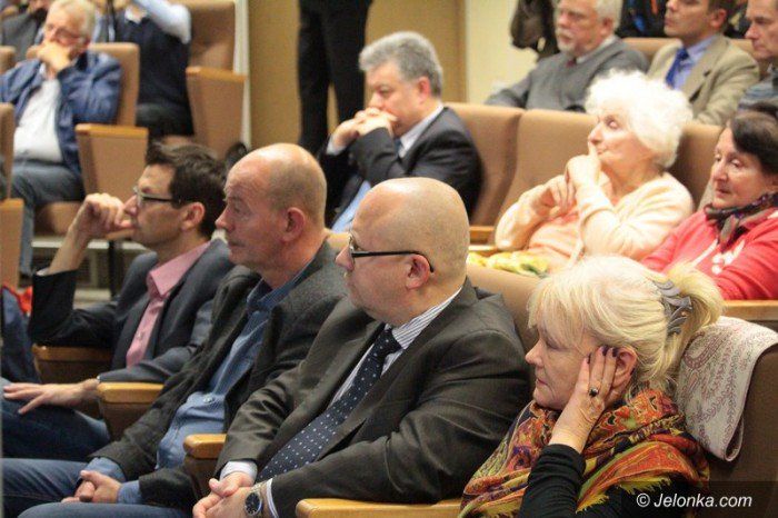debatowali-o-polityce-na-rzecz-rodzin-foto-60347